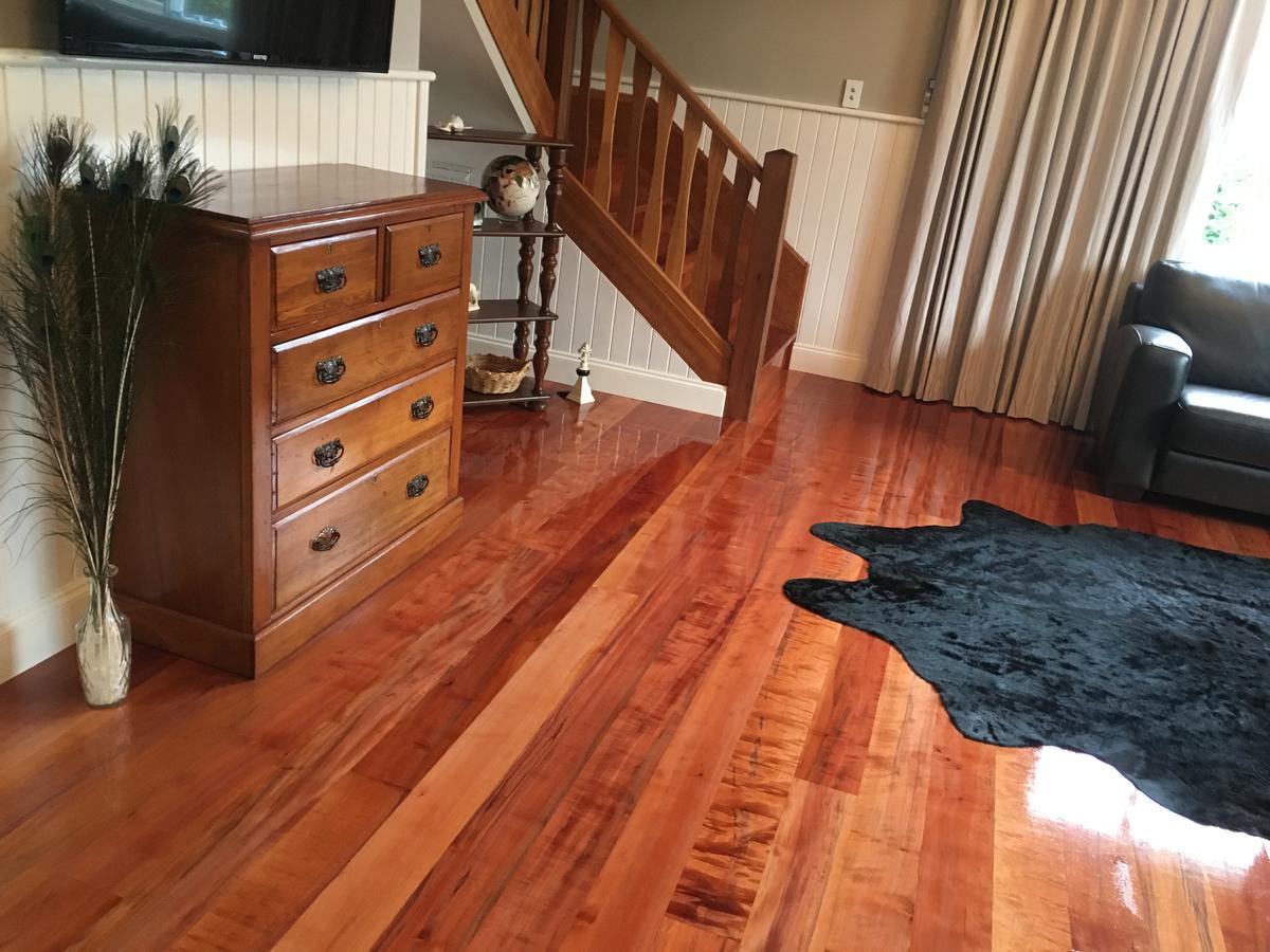 Noah'S Stanley Luxury Bed And Breakfast Extérieur photo